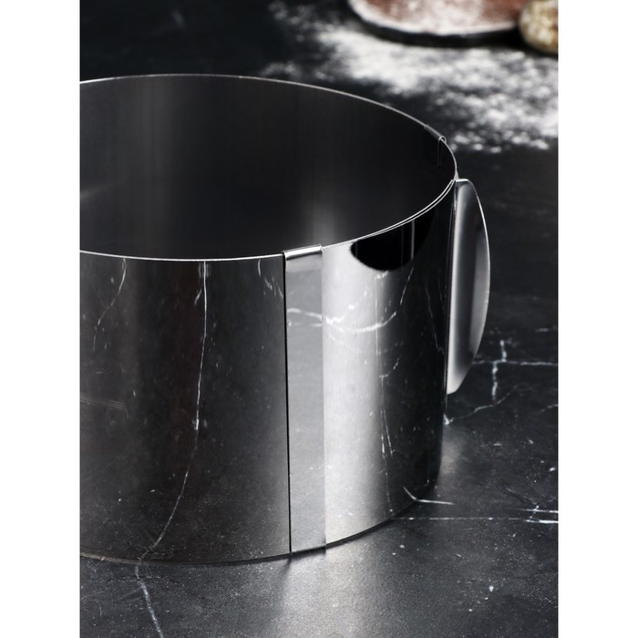 Форма для выпечки и выкладки с регулировкой размера «Круг», h-10 см, d-16-30 см Форма для выпечки и выкладки с регулировкой размера «Круг», h-10 см, d-16-30 см