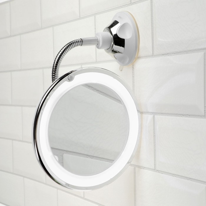 Зеркало ENERGY EN-757, подсветка, увеличение 5Х, d=12.5 см, 3хАА Зеркало ENERGY EN-757, подсветка, увеличение 5Х, d=12.5 см, 3хАА