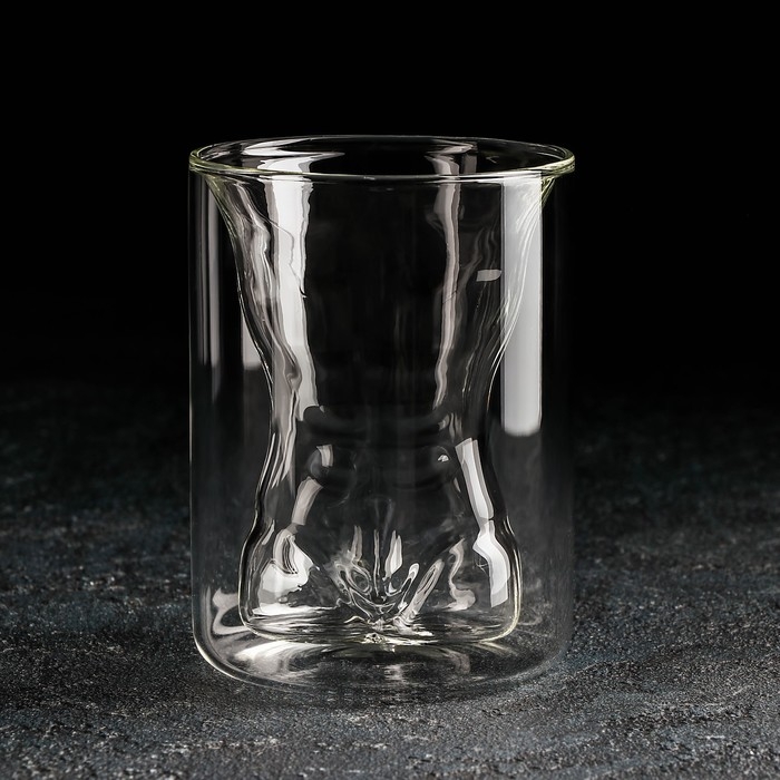 Стакан стеклянный с двойными стенками Magistro «Мужская фигура», 200 мл Стакан стеклянный с двойными стенками Magistro «Мужская фигура», 200 мл