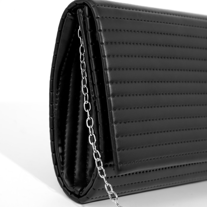 Сумка-клатч на клапане, цвет чёрный