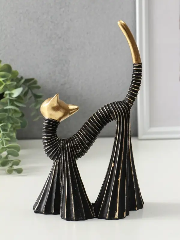 Сувенир полистоун Сувенир полистоун "Кошка в клёшах" чёрно-золотая 7,5х15х25 см