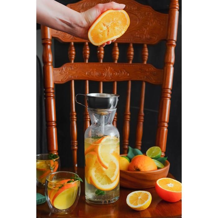 Воронка из нержавеющей стали, d=9 см, с ручкой Воронка из нержавеющей стали, d=9 см, с ручкой