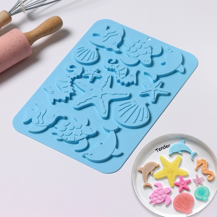 Форма для кондитерских украшений Доляна «Морская история», силикон, 23×16×0,5 см, 13 ячеек, цвет голубой Форма для кондитерских украшений Доляна «Морская история», силикон, 23×16×0,5 см, 13 ячеек, цвет голубой