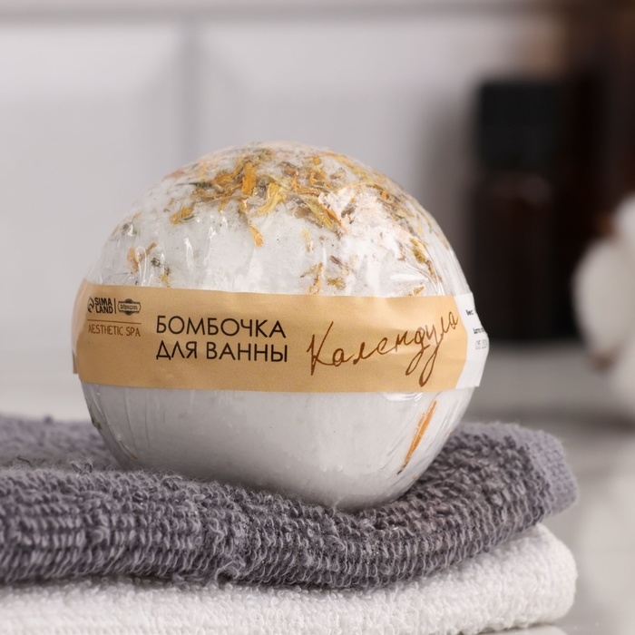 Бомбочка для ванны Бомбочка для ванны "Цветочное СПА" с сухоцветом календулы 150 г