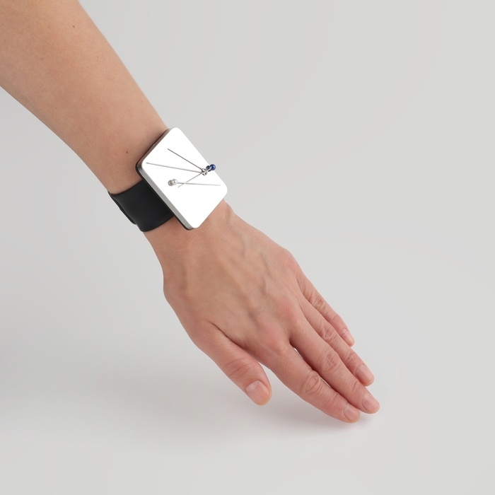 Игольница магнитная на руку, 24 × 5,5 см, цвет МИКС Игольница магнитная на руку, 24 × 5,5 см, цвет МИКС