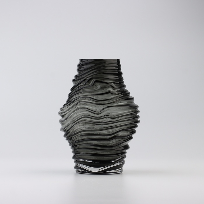 Ваза для цветов «Авиньон» из черного стекла 19×12×12 см Ваза для цветов «Авиньон» из черного стекла 19×12×12 см