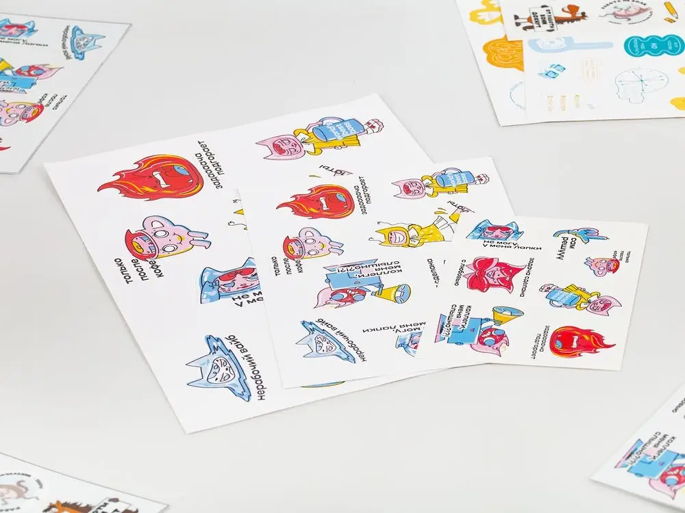 Наклейки из ПВХ Sticker Pack на заказ, S