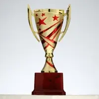 Кубок 183B, наградная фигура, золото, подставка пластик, 20.5&times;9.5&times;7.5 см