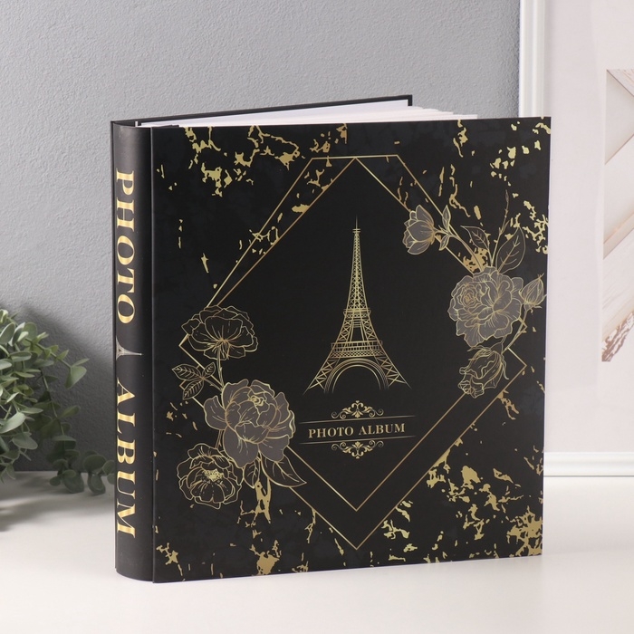 Фотоальбом на 800 фото 10х15 см Фотоальбом на 800 фото 10х15 см "Париж. Геометрия" коробке чёрн зол.обводка 5,5х30,5х33,5см