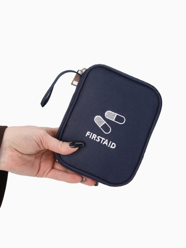 Косметичка Аптечка, 11*2,5*14, отд на молнии, синий
