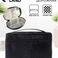 Косметичка-сундучок на молнии, на подкладке, с ручкой, зеркалом, с буквами, чёрная