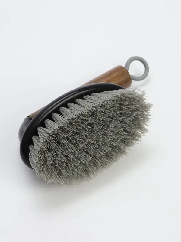 Щетка утюжок &laquo;Олаф&raquo; деревянная ручка, 15.5&times;6.8 см, чёрная