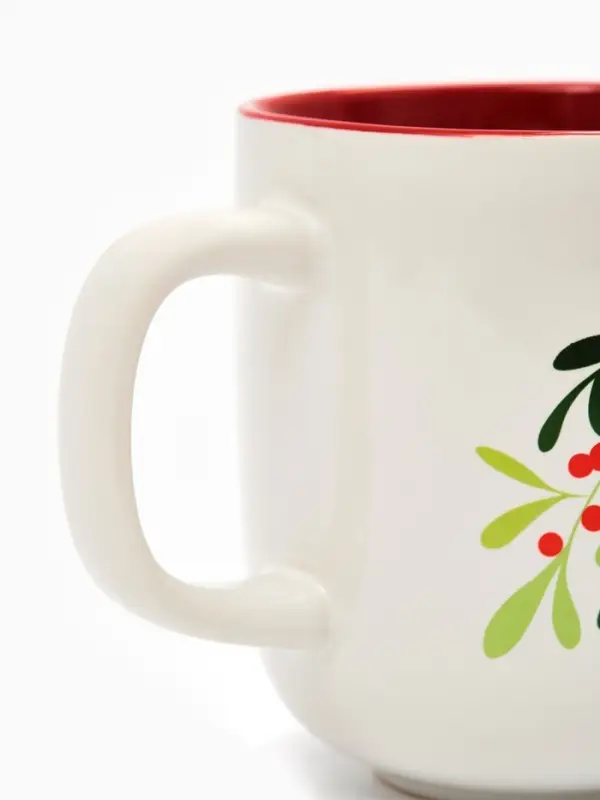 Кружка новогодняя керамическая &laquo;Еловая веточка&raquo;, 470 мл