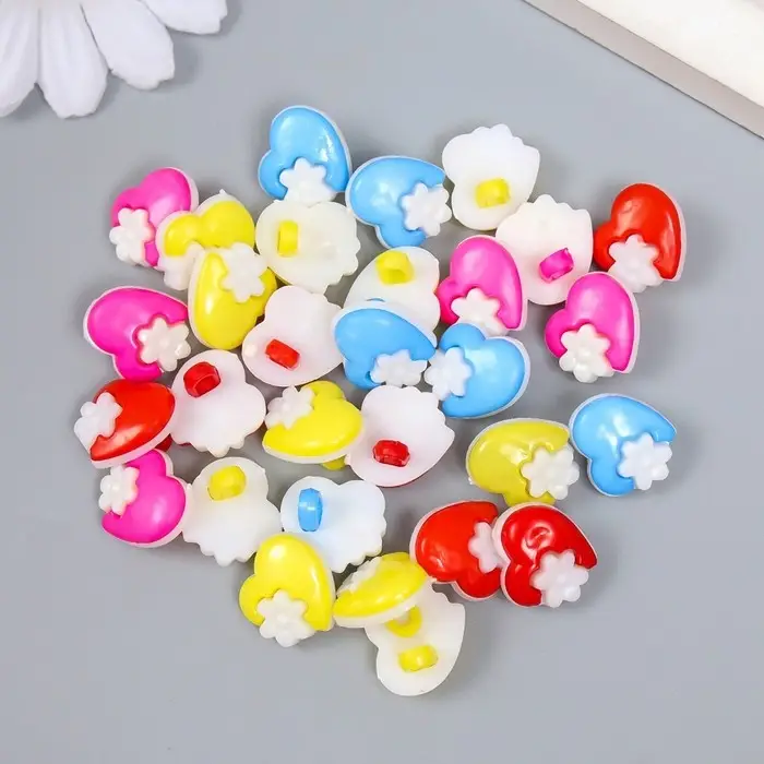 Декоративные пуговицы набор 30 шт. «Арт Узор. Сердечко с цветочком», пластик, 1.4×1.4 см, МИКС