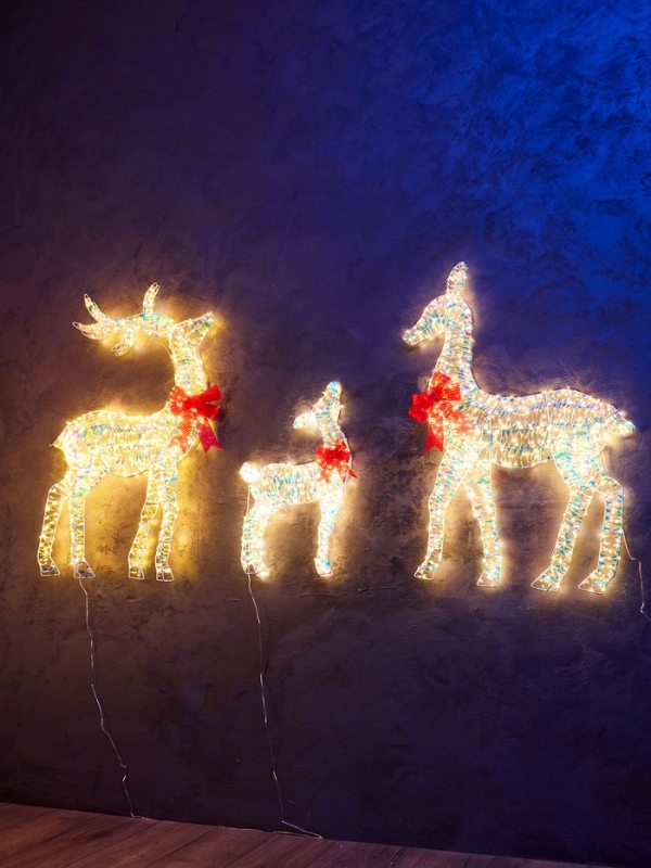 Фигура световая FROSTY  Фигура световая FROSTY "Семья оленей", 64, 100, 100 см, 1740 LED, 220V, свечение тёплое белое