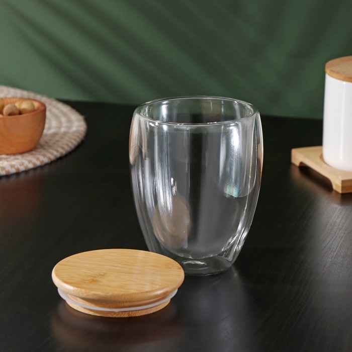 Стакан стеклянный с двойными стенками и бамбуковой крышкой BellaTenero «Эко», 330 мл Стакан стеклянный с двойными стенками и бамбуковой крышкой BellaTenero «Эко», 330 мл