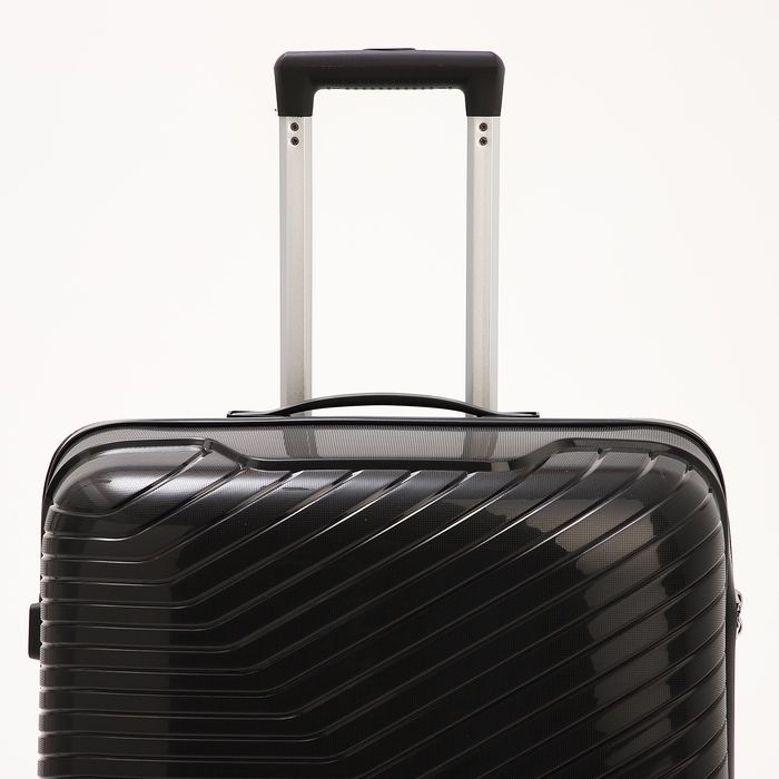 Чемодан большой 100 л (L), отдел на молнии, кодовый замок, 4 колеса, цвет чёрный Чемодан большой 100 л (L), отдел на молнии, кодовый замок, 4 колеса, цвет чёрный