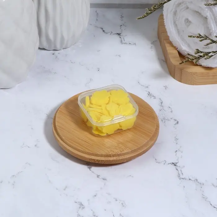 Мыло листовое, в пластинах, 72 (± 2) шт., в футляре, жёлтое