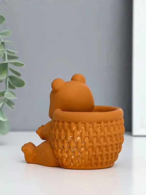 Подставка для мелочей "Медведь с корзинкой" 9х10х8 см, гипс, коричневый