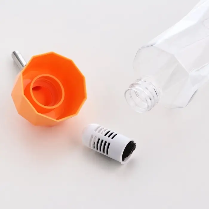 Поилка для животных, 500 мл, крепление-пружинка, оранжевая