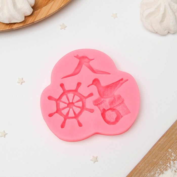 Молд для заливки «Морская чайка», силикон, 9,5×9×1,5 см, розовый Молд для заливки «Морская чайка», силикон, 9,5×9×1,5 см, розовый