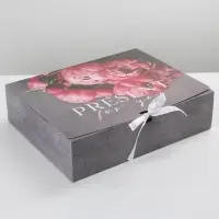 Коробка подарочная складная, упаковка, &laquo;Present&raquo;, 31&times;24.5&times;8 см, БЕЗ ЛЕНТЫ