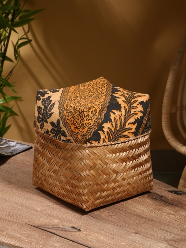 Корзинка плетеная  Корзинка плетеная "Масарта" 25х25х24 см