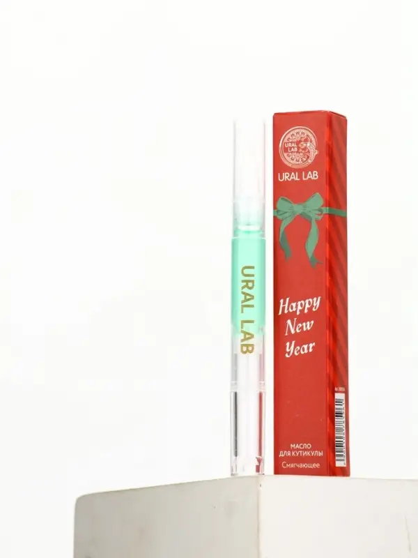 Масло для кутикул в карандаше Happy new year, 2 г, URAL LAB Масло для кутикул в карандаше Happy new year, 2 г, URAL LAB