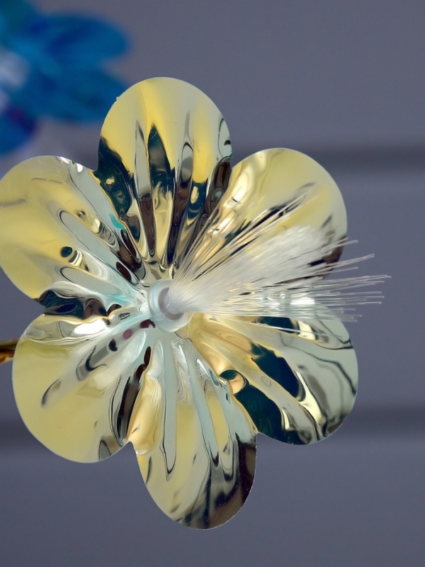 Светодиодное дерево «Неоновые цветы» 1.5 м, 80 LED, постоянное свечение, 220 В, свечение тёплое белое Светодиодное дерево «Неоновые цветы» 1.5 м, 80 LED, постоянное свечение, 220 В, свечение тёплое белое