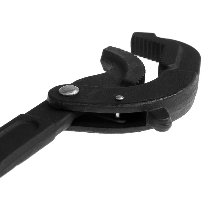 Ключи самозажимные ТУНДРА, 45 сталь, раскрытие 14 - 27 мм, 30 - 63 мм, 265 и 380 мм, 2 шт. Ключи самозажимные ТУНДРА, 45 сталь, раскрытие 14 - 27 мм, 30 - 63 мм, 265 и 380 мм, 2 шт.