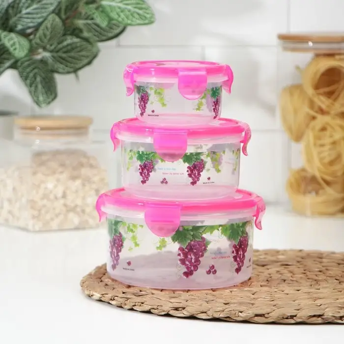 Набор контейнеров пластиковых «Виноград», 3 шт: d=8,5; 11; 14 см, цвет МИКС Набор контейнеров пластиковых «Виноград», 3 шт: d=8,5; 11; 14 см, цвет МИКС