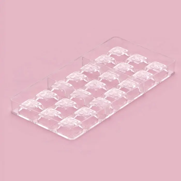 Форма для конфет и шоколада KONFINETTA &laquo;Клевер&raquo;, 27.5&times;17.5&times;2.5 см, 21 ячейка 2.5&times;2.5&times;1 см, пластик, прозрачная