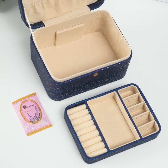 Шкатулка кожзам для украшений Шкатулка кожзам для украшений "Ночное небо" голография фиолет 14х18х10,5 см