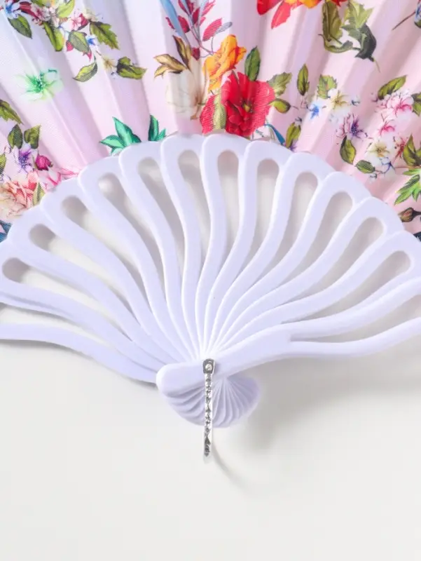 Веер складной &laquo;Певчие птички и цветы&raquo;, 22.5 см