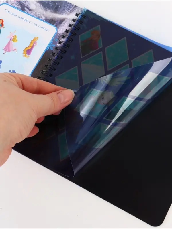 Подарочный набор в коробке Подарочный набор в коробке "Новогодний бал принцесс", 12 книг, Disney