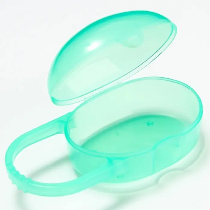 Контейнер для хранения и стерилизации детских сосок и пустышек, цвет зеленый Контейнер для хранения и стерилизации детских сосок и пустышек, цвет зеленый