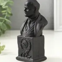 Бюст Ленина, 12х6х4.5см, графит Бюст Ленина, 12х6х4.5см, графит