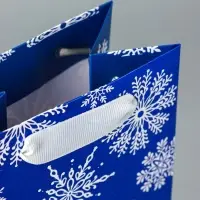 Пакет подарочный новогодний под бутылку, упаковка &laquo;Звёздочки-снежинки&raquo;, 12&times;36&times;8.5 см
