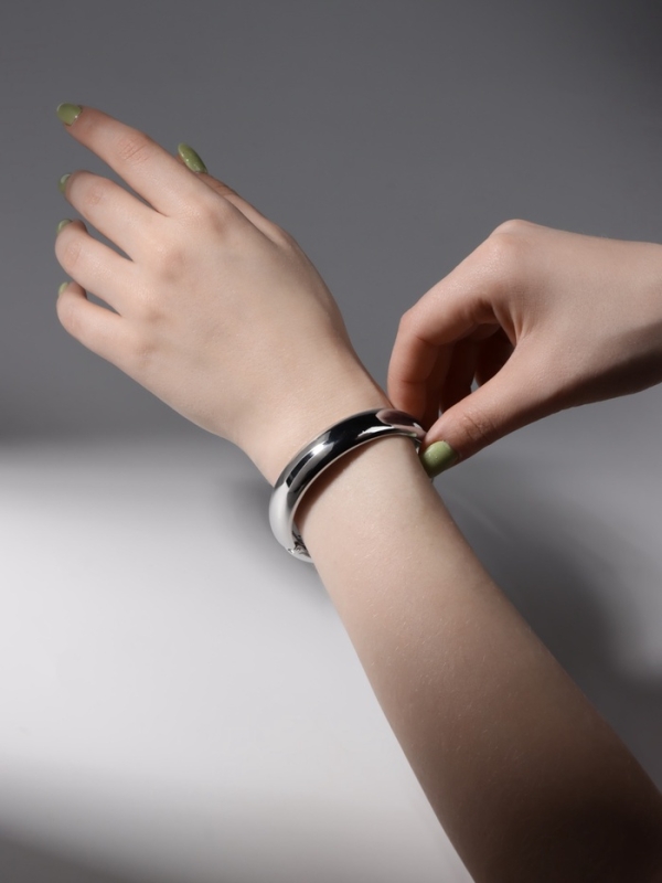 Браслет металл «Тренд» объёмный, цвет серебро Браслет металл «Тренд» объёмный, цвет серебро