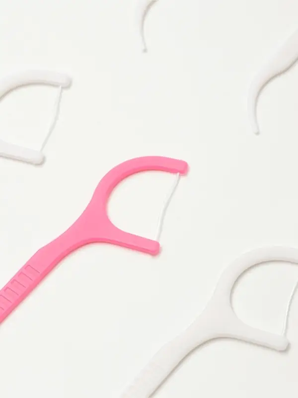 Флоссеры - зубочистки с зубной нитью Доляна, набор 20 шт., 7.5&times;1.5 см, белый, розовый