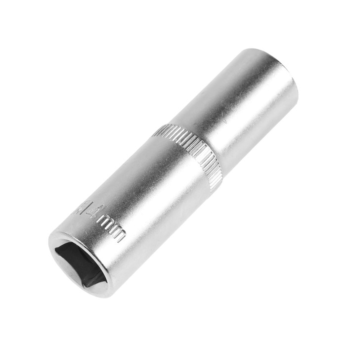 Головка торцевая шестигранная удлиненная ТУНДРА, под квадрат 1/2 Головка торцевая шестигранная удлиненная ТУНДРА, под квадрат 1/2", 14 мм, CrV