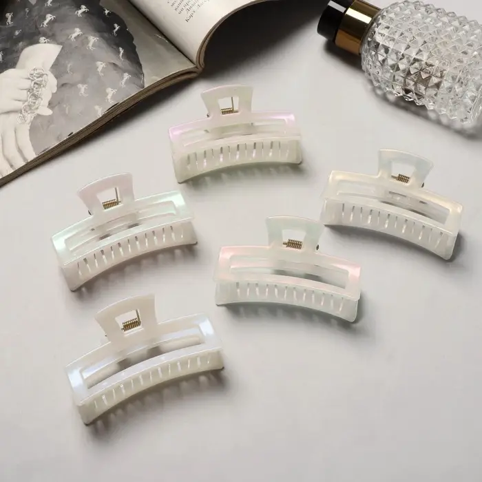 Крабик для волос &laquo;Жемчужный&raquo;, прямой, 7 см, белый