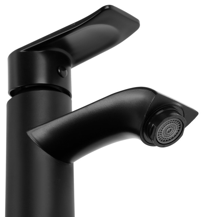 Смеситель для раковины ZEIN Z3717, однорычажный, длина излива 12 см, пластик, чёрный Смеситель для раковины ZEIN Z3717, однорычажный, длина излива 12 см, пластик, чёрный