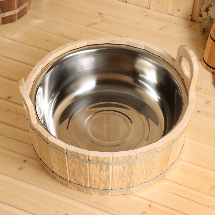 Шайка из липы, 17 л, двуручная, нержавеющая вставка Шайка из липы, 17 л, двуручная, нержавеющая вставка