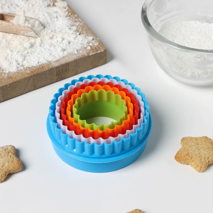 Набор форм для печенья Доляна «Волна», 5 шт, 10×10×3,5 см, цвет МИКС Набор форм для печенья Доляна «Волна», 5 шт, 10×10×3,5 см, цвет МИКС