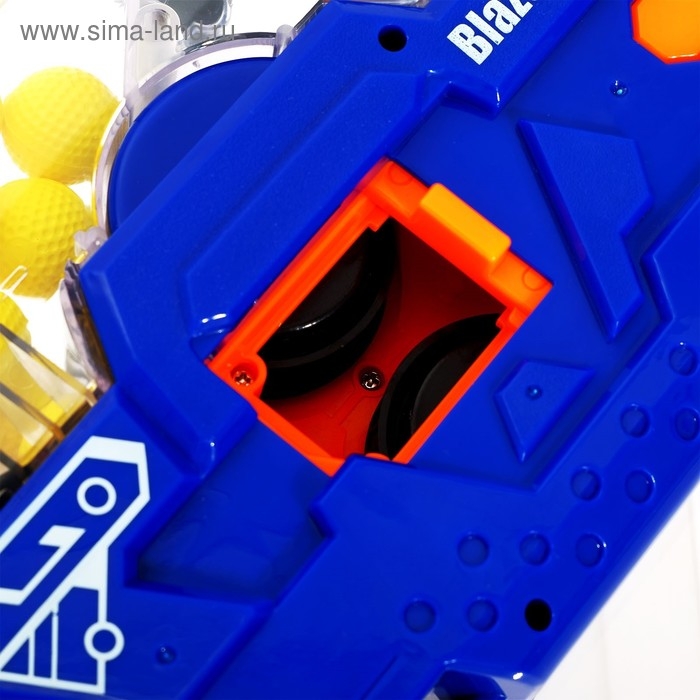 Бластер «Рейн», стреляет мягкими пулями, работает от батареек Бластер «Рейн», стреляет мягкими пулями, работает от батареек