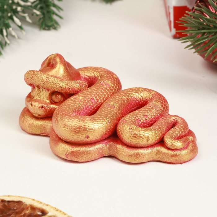 Фигура Фигура "Змея в колпаке" красная с позолотой, 8,5 х 6 х 3 см