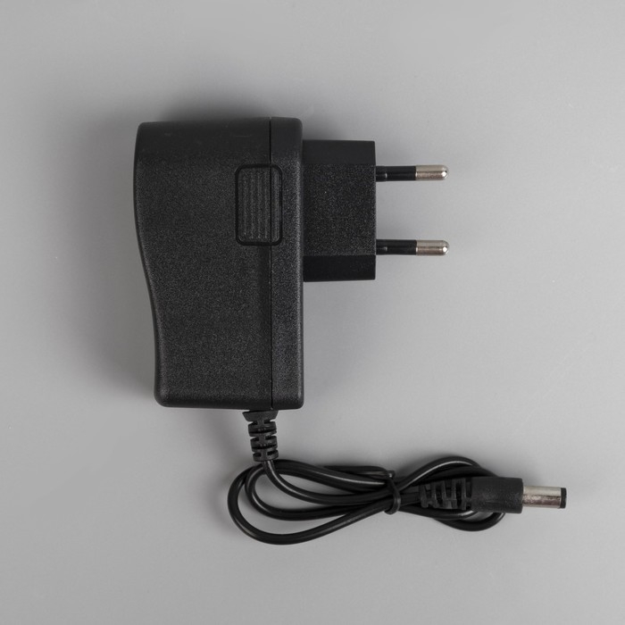 Комплект светодиодной ленты Luazon Lighting 5 м, IP65, SMD2835, 54 LED/м, 12 В, RGB Комплект светодиодной ленты Luazon Lighting 5 м, IP65, SMD2835, 54 LED/м, 12 В, RGB