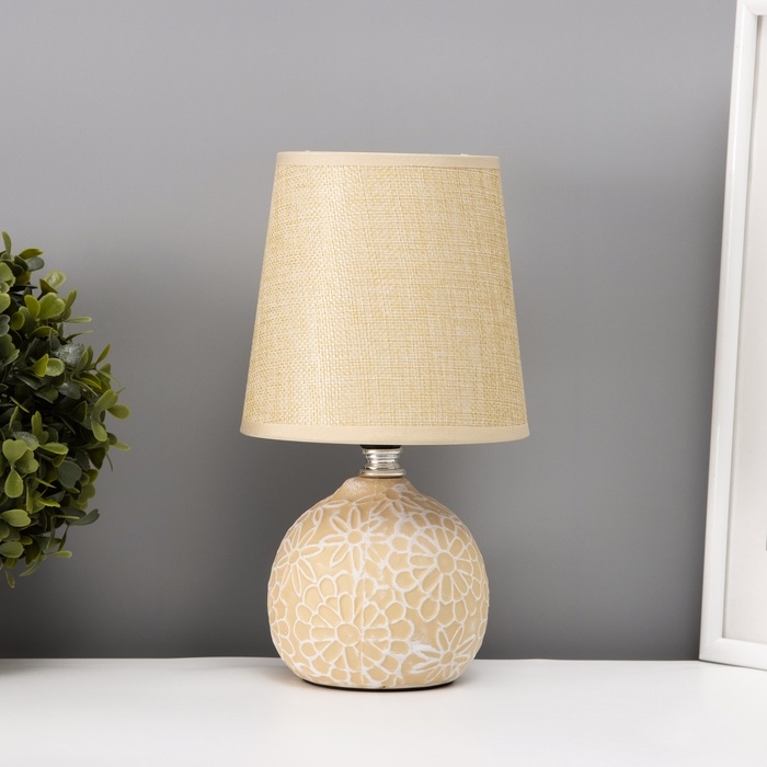 Настольная лампа Настольная лампа "Элис" Е14 40вт горчичный 13х13х25 см