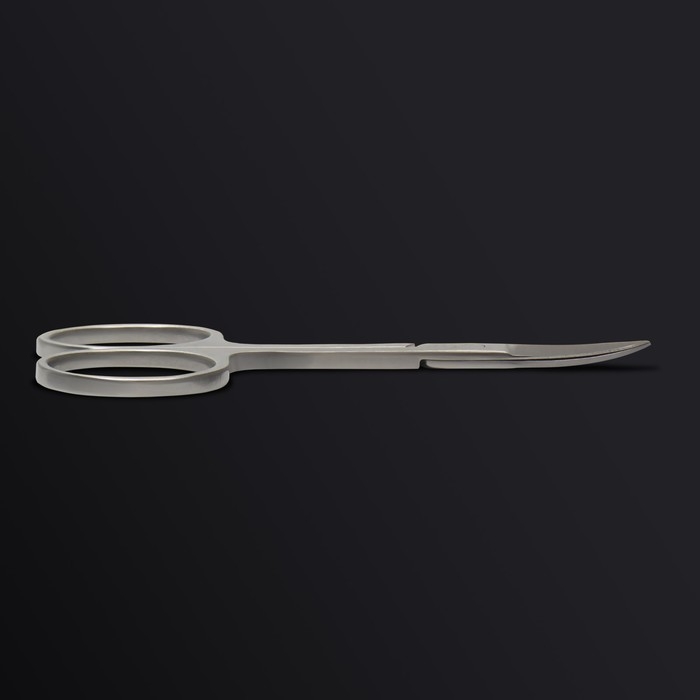 Ножницы маникюрные «Premium», загнутые, узкие, 9 см, на блистере, цвет серебристый Ножницы маникюрные «Premium», загнутые, узкие, 9 см, на блистере, цвет серебристый